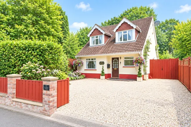 Crookham Road, Church Crookham, GU51, photo 1