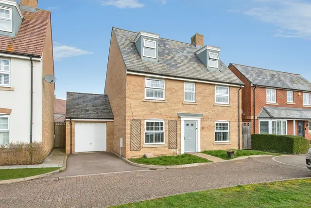 Walton Grove, Biggleswade, Bedfordshire, SG18, photo 1