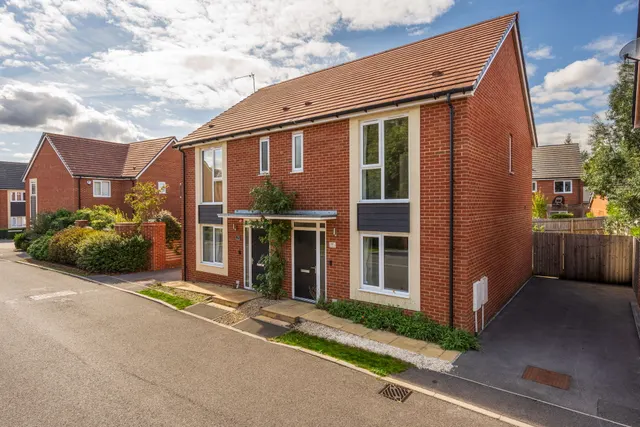 Scantlebury Way, Wantage, OX12, photo 1