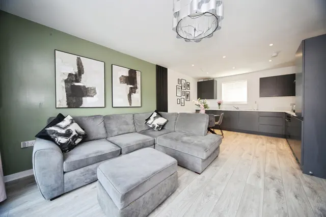Lime Tree Drive, Houghton Regis, LU5, photo 3