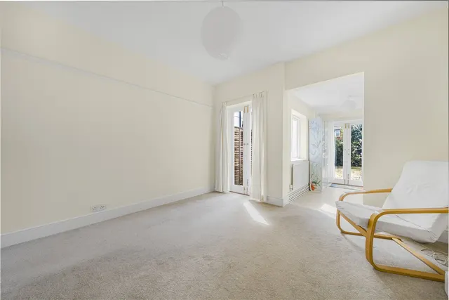 Sunnyside Road, Teddington, TW11, photo 2