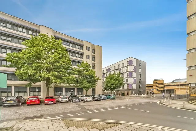 Swingate, Stevenage, Hertfordshire, SG1, photo 1