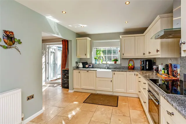 Normay Rise, Newbury, RG14, photo 3