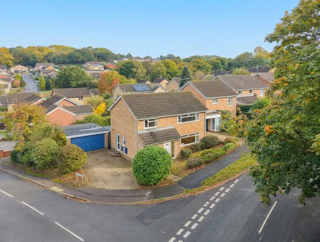 Moorland View Road, Chesterfield, S40, photo 1
