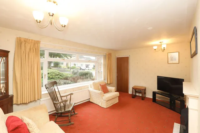 Moorland View Road, Chesterfield, S40, photo 3