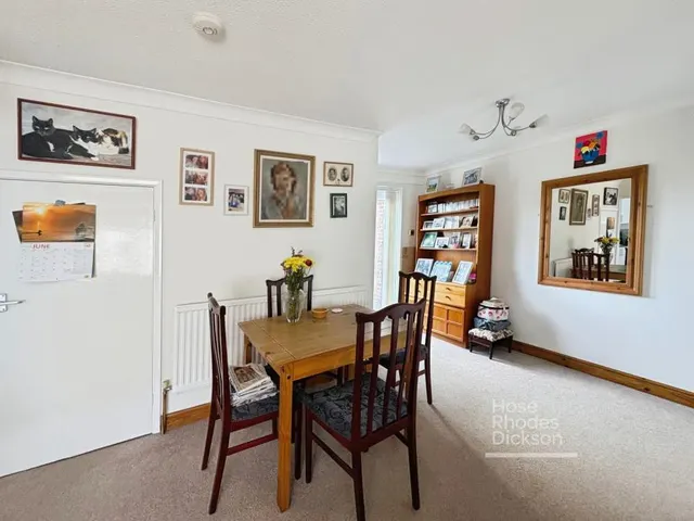 Trinity Street, Ryde, PO33, photo 3