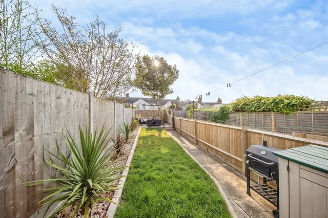 Adelaide Street, Harwich, photo 1