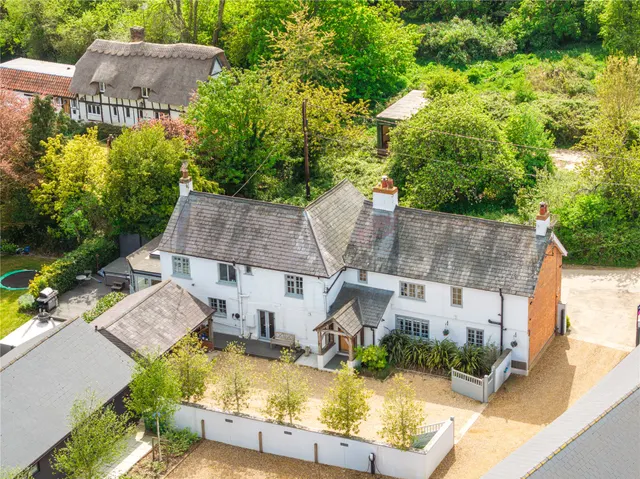 Upper Hollingdon Farm House, Hollingdon, LU7, photo 1