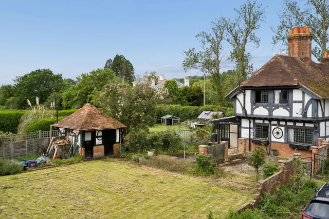 Photo 3 — Sutton Road Cookham, Maidenhead SL6 9QX