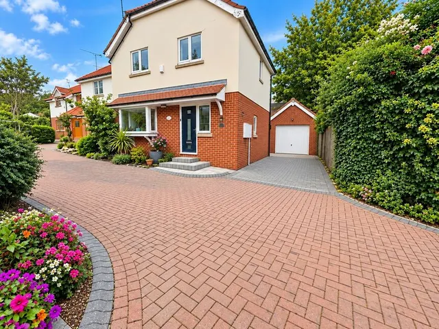 Spire View, Hessle, East Riding Of Yorkshire, HU13, photo 1