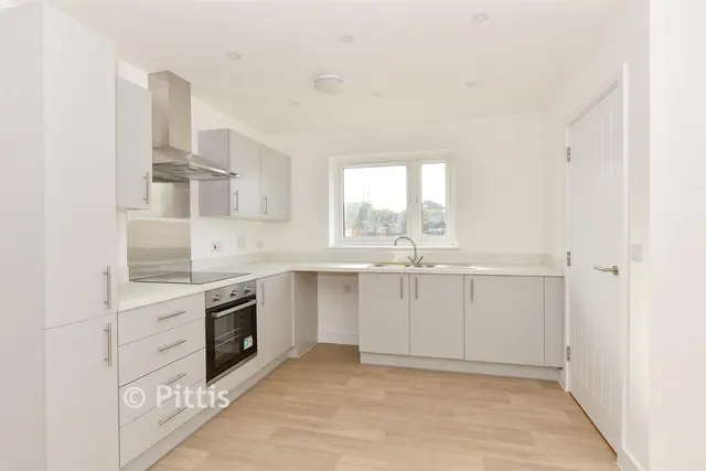 Acorn Avenue, Newport, PO30, photo 3