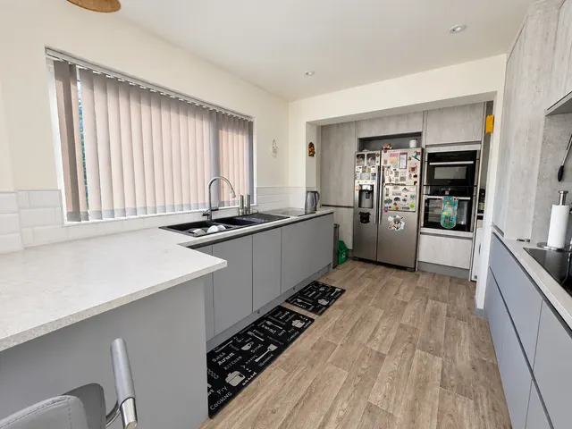 Conway Drive, North Hykeham, LN6, photo 2