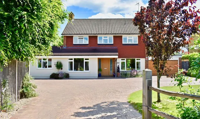 Glebe Road, Ashtead, KT21, photo 1