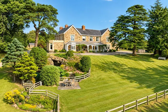 High Bickington, Umberleigh, EX37, photo 1