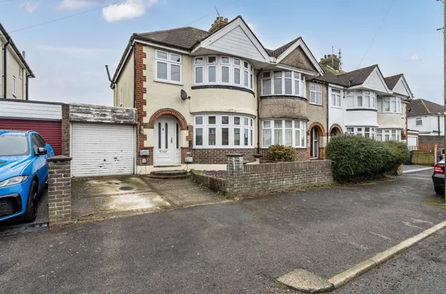 Central Drive, Bersted, PO21, photo 1