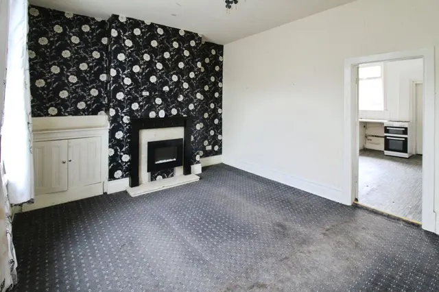 Photo 2 — Thomas Street, Colne, Lancashire, BB8