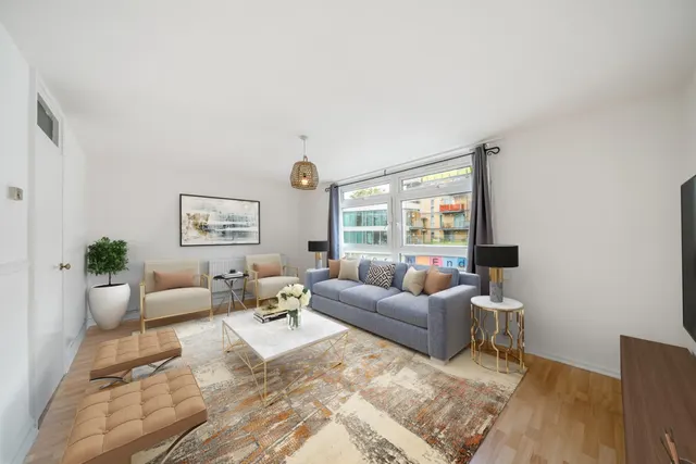 North End Road, West Kensington, photo 1