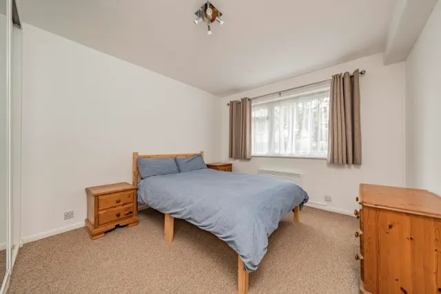 Bawtree Road, Uxbridge, UB8, photo 2