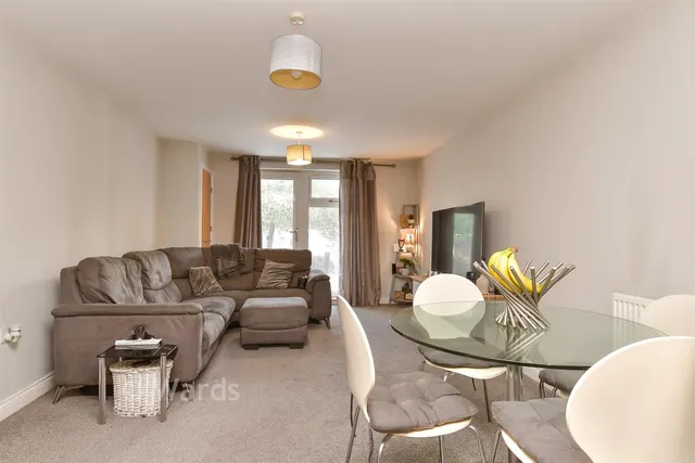Tanners Close, Dartford, DA1, photo 2