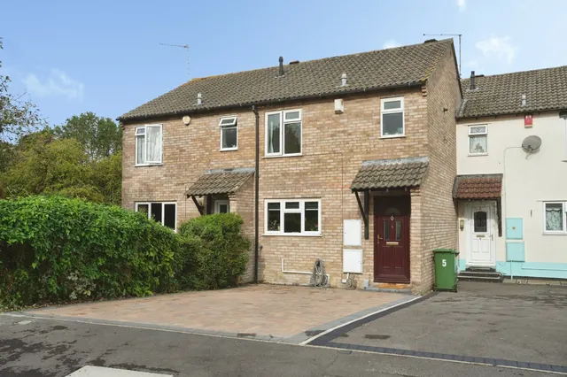 Holyrood Close, Stoke Gifford, Bristol, photo 1