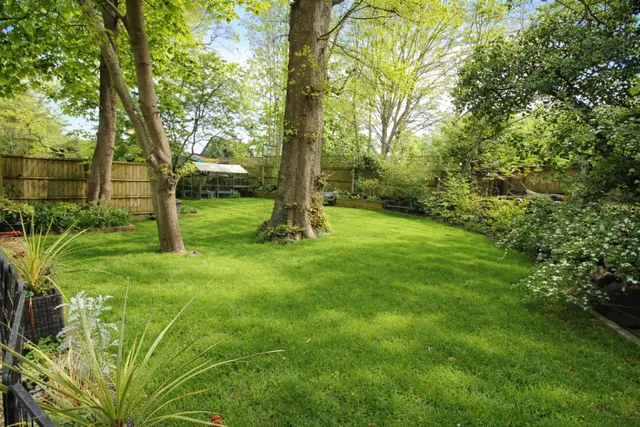 Mulberry Gardens, Old Harlow, CM17, photo 3