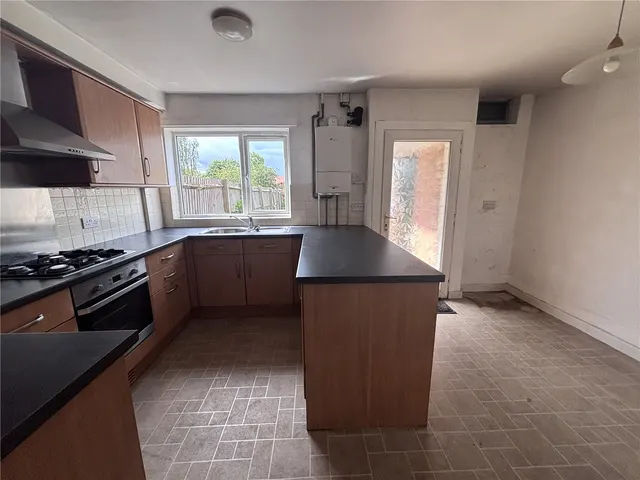 Oak Road, Tiddington, CV37, photo 2