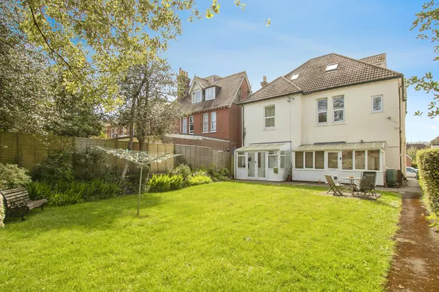 Glen Road, Bournemouth, BH5, photo 1