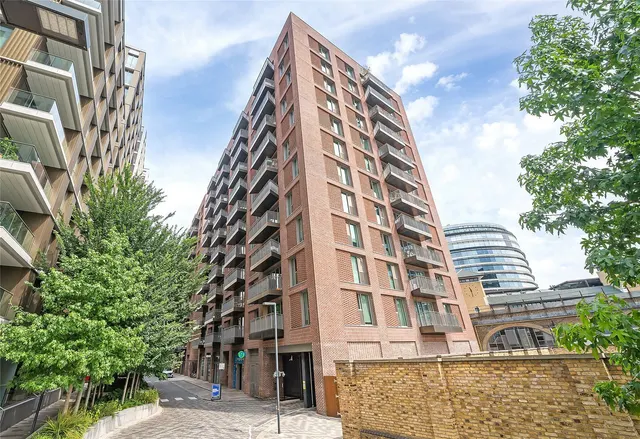Palmer Road, London, SW11, photo 1
