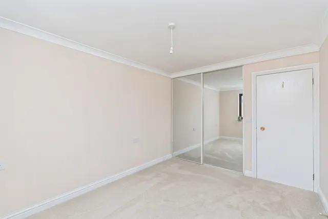 Whitworth Road, Southampton, SO18, photo 3