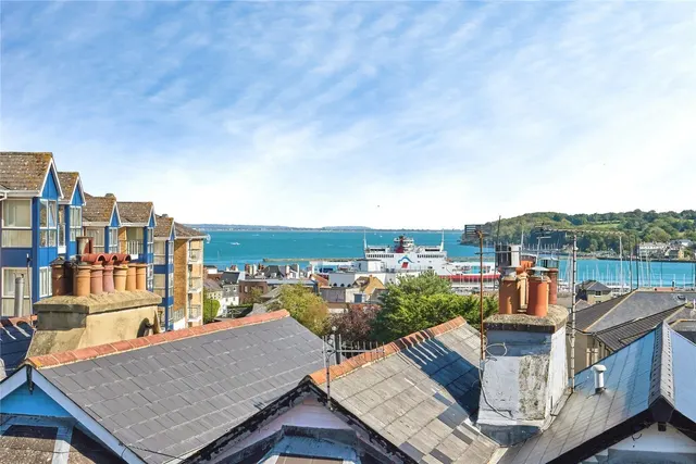 Granville Road, Cowes, PO31, photo 1