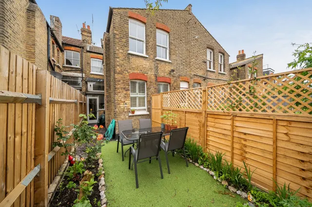 Photo 3 — South View Road, Crouch End, London, N8