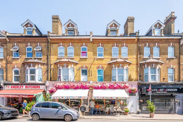 Flat E, 51-53 Anerley Road, London, photo 1
