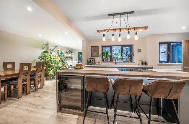Photo 2 — Hutton Road, Ash Vale, Surrey, GU12 5EY