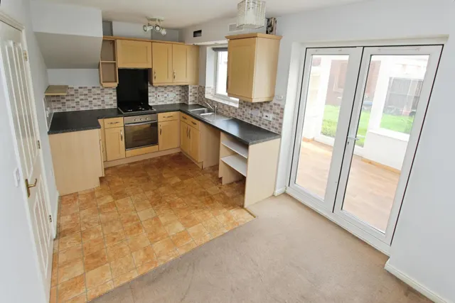 Swiney Way, Chilwell, NG9, photo 2
