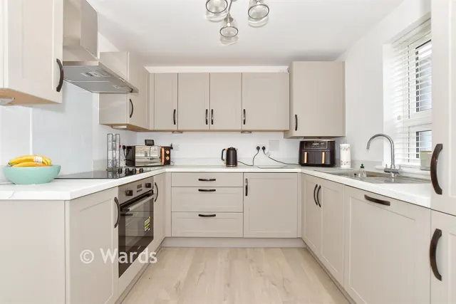Whitfield, Whifield, CT16, photo 3
