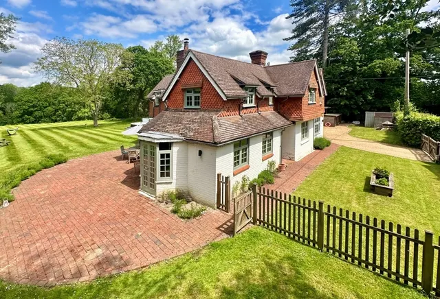 Mill Lane, Chiddingfold, GU8, photo 1