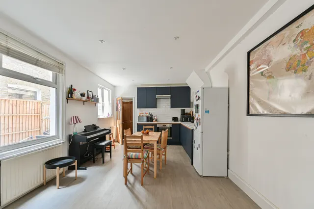 Photo 2 — 76 Mellison Road, London