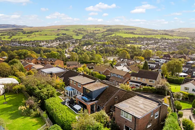 Scaliot Close, New Mills, SK22, photo 2