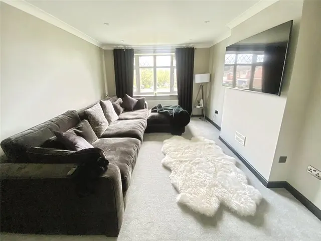 Severn Road, Oadby, LE2, photo 3