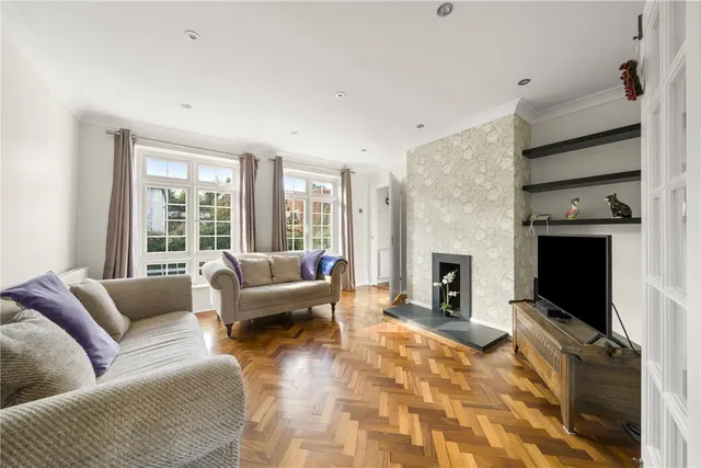 Ewell Road, Surbiton, KT6, photo 2