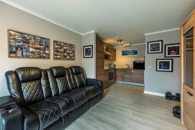Photo 2 — Charlotte Street, Aberdeen, AB25