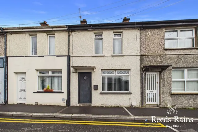2 bedroom house — Ann Street, Newtownards, County Down, BT23