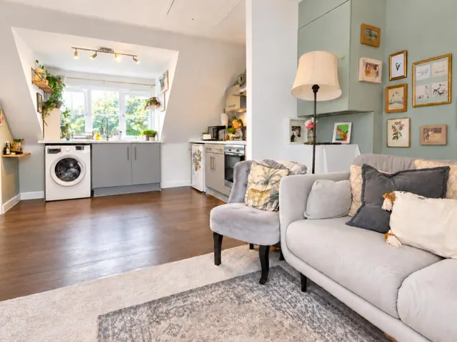 Highfield Close, Brixworth, photo 2