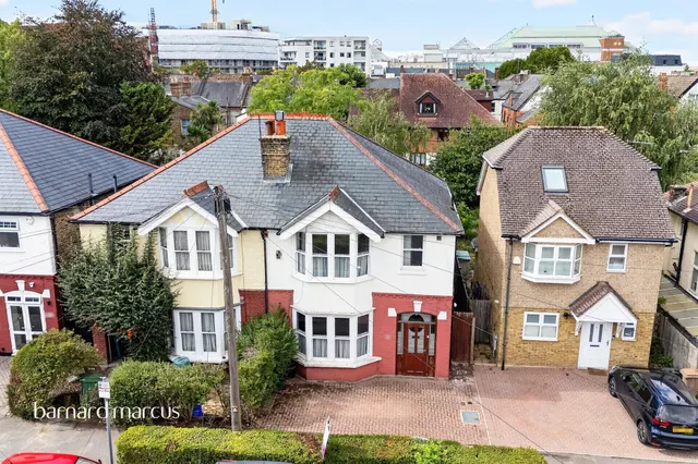 Litchfield Road, Sutton, photo 1