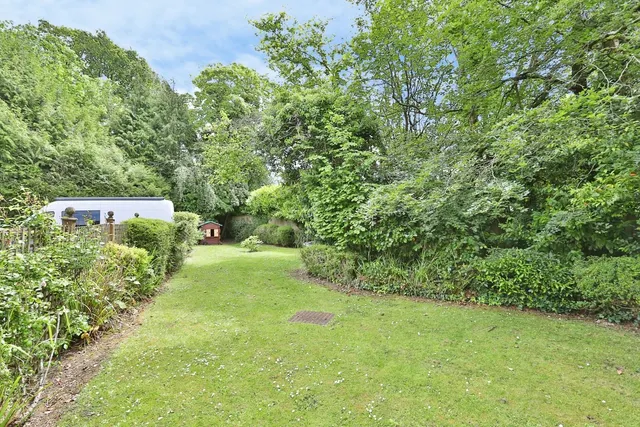 West Moors Road, Ferndown, BH22, photo 3