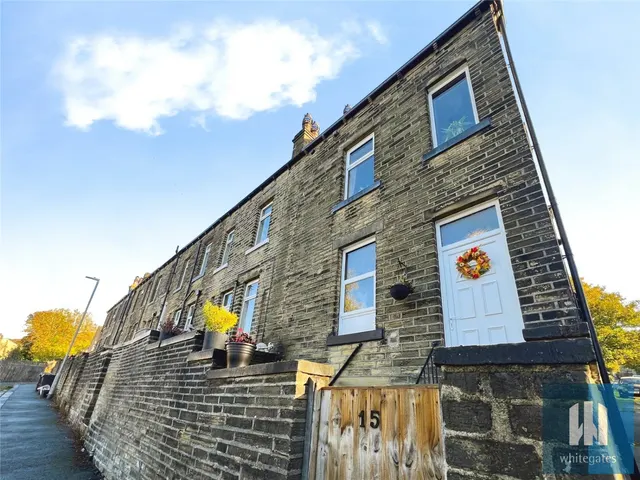 Fernfield Terrace, Halifax, HX3, photo 1