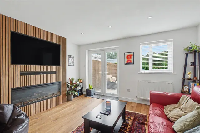 Fulwood Drive, Long Eaton, NG10, photo 2