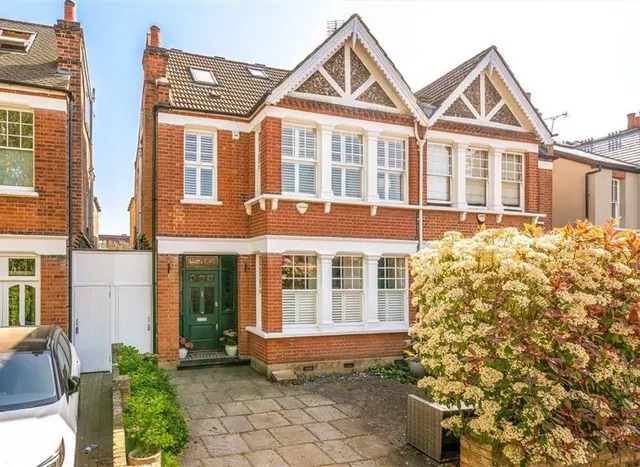 Langham Road, Teddington, TW11, photo 1