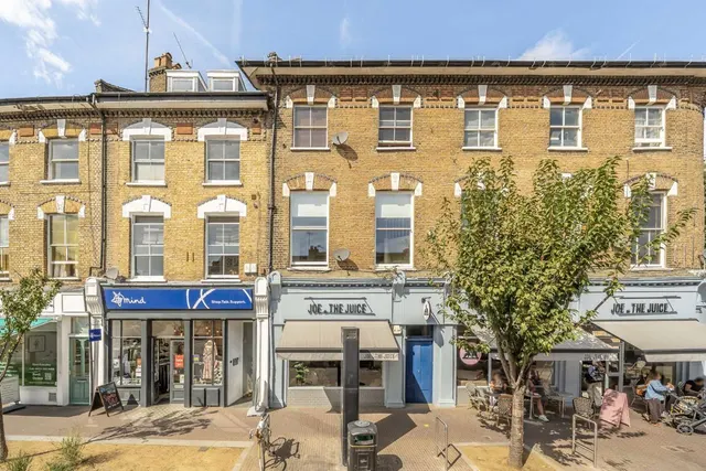 Old York Road, SW18, photo 3