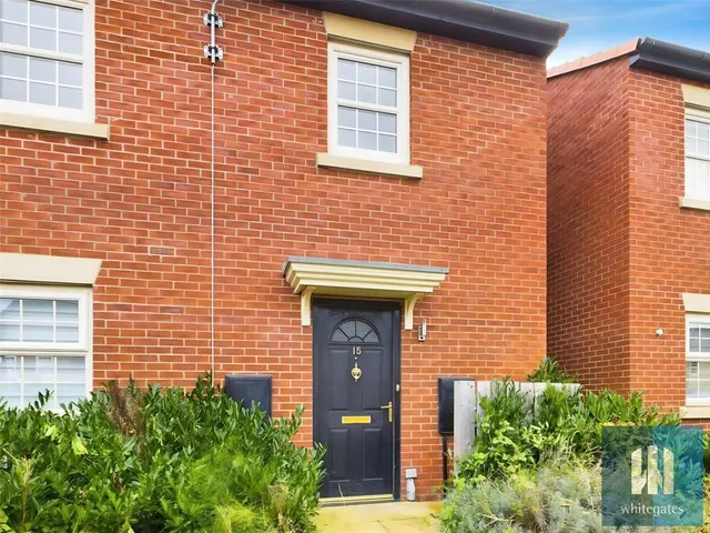 Stoborough Crescent, Pontefract, WF7, photo 1